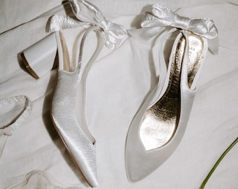 White Satin Bridal Shoes with Low Heel, Sling Back and detachable bow, Comfortable Low Heel Bridal Shoes With Classic Point Toe For Brides