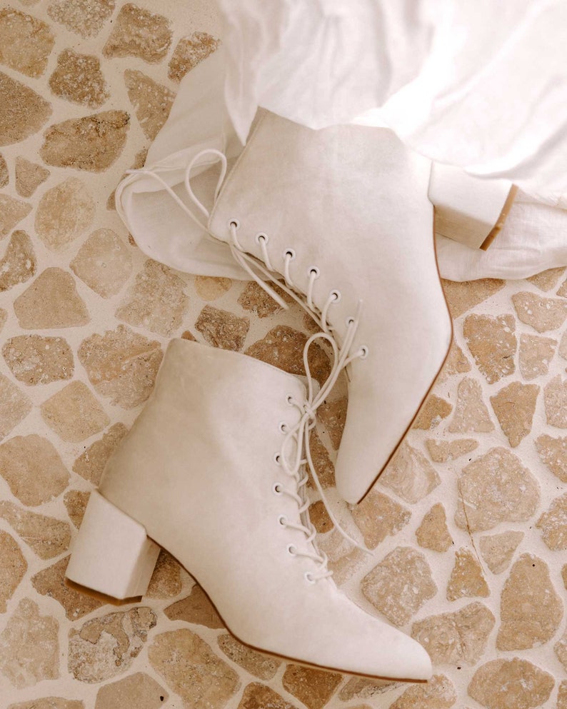VOW BOOTS