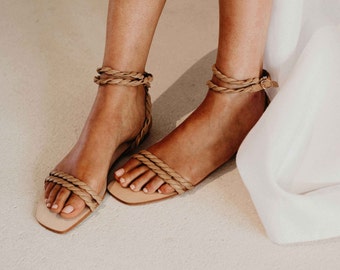 tan sandals for wedding