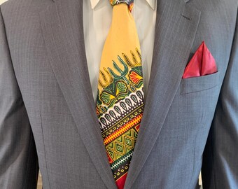 Ivory African  Dashiki Print Black History Tie and Pocket Square Set