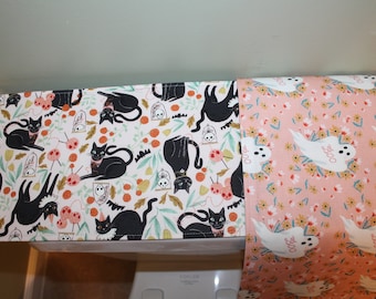 Reversible Halloween Toilet Tank Cover: Black Cats & Ghosts, Cotton Topper