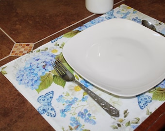 Floral Placemats, Set of 4 Reversible Blue Hydrangea and White Rose Placemats, Blue Butterfly Placemats, Blue and White Floral Placemats