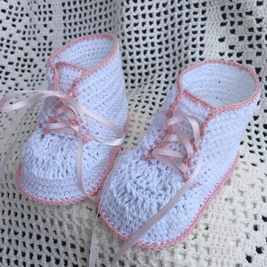 Crochet booties Baby high top pattern, baby shoes, baby bootie, christening booties, crochet pattern, thread booty, baby pattern, baby image 3