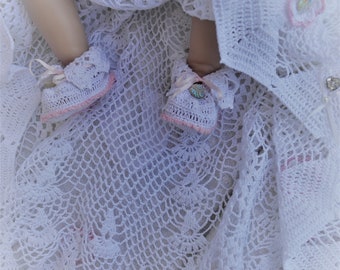 heirloom christening crochet booties pattern, pdf downloadable pattern, thread crochet booties, baptism booties pattern, blessing booties