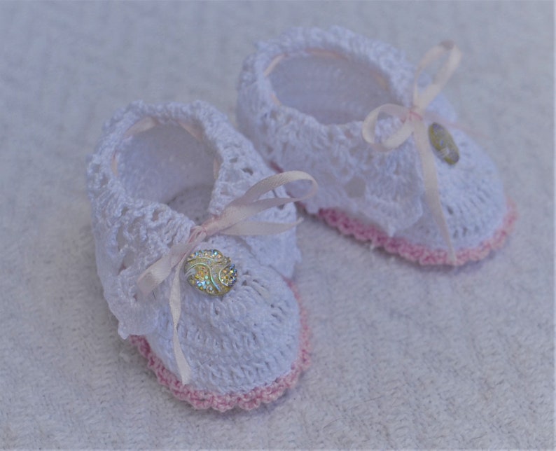 Heirloom Vintage Bootie Pattern Crochet Baby Booties Crochet Etsy
