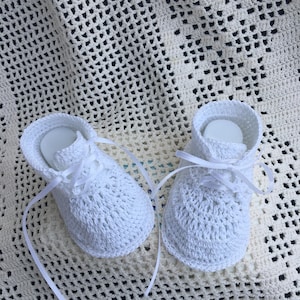 Crochet booties Baby high top pattern, baby shoes, baby bootie, christening booties, crochet pattern, thread booty, baby pattern, baby image 4