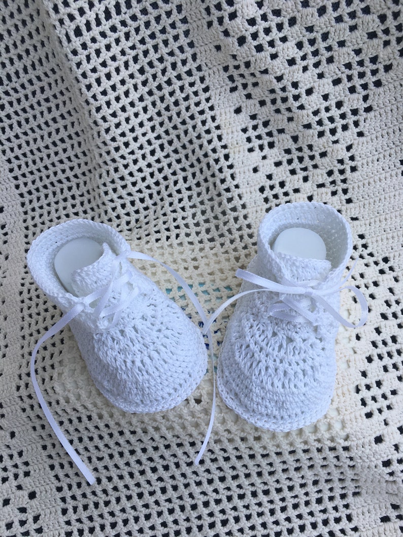 Crochet booties Baby high top pattern, baby shoes, baby bootie, christening booties, crochet pattern, thread booty, baby pattern, baby image 4