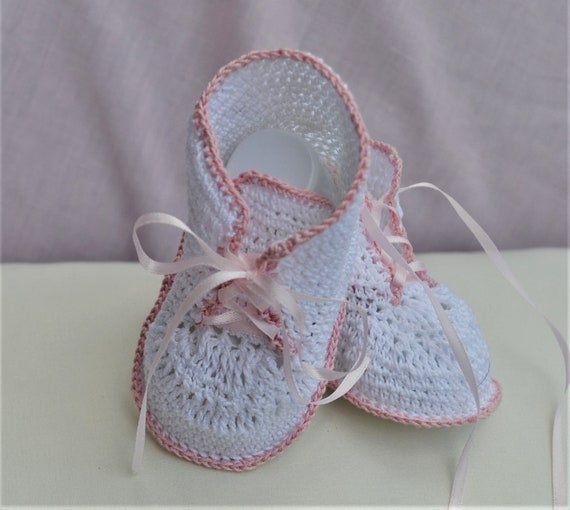 hand crochet baby booties