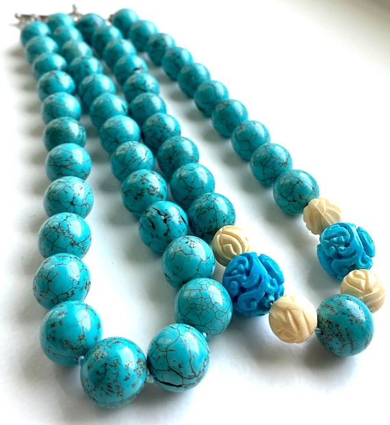 Hand knotted 5 strand Natural Turquoise Round Necklace Hand knotted 5 strand Natural Turquoise Round Necklace