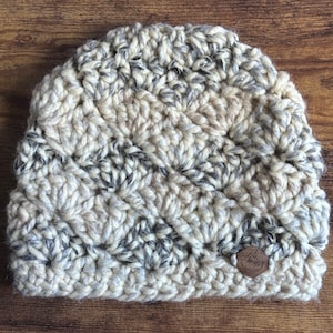 SUMMIT FITTED BEANIE