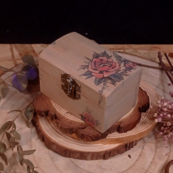 Keepsake Box, Customized Little Rose Wood Chestbox: Stylish Storage for Ear Plugs, Jewelry Organizer, Home Storage. Organize your collection