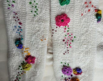 knit winter socks with  flower decor / long white socks  for M - L female leg