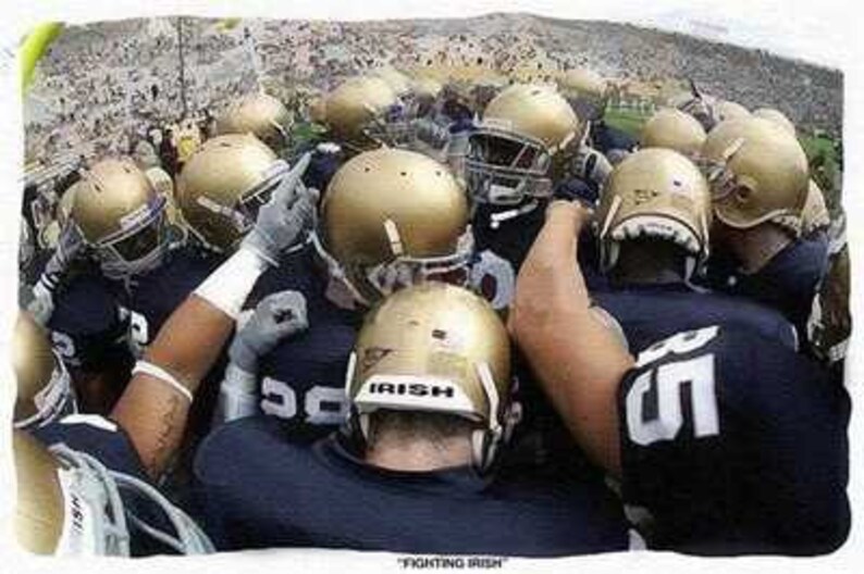 Notre Dame Fighting Irish Rare Art Football Huddle - Etsy