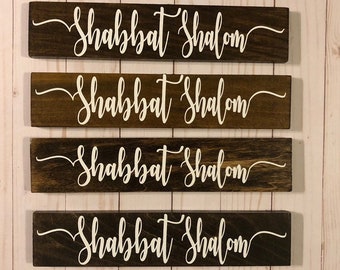 Personalized Shabbat Shalom Wooden Sign, Jewish Home Decor