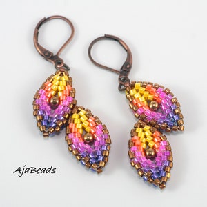 Beaded earrings - rainbow (they fit to the Sun pendant)
