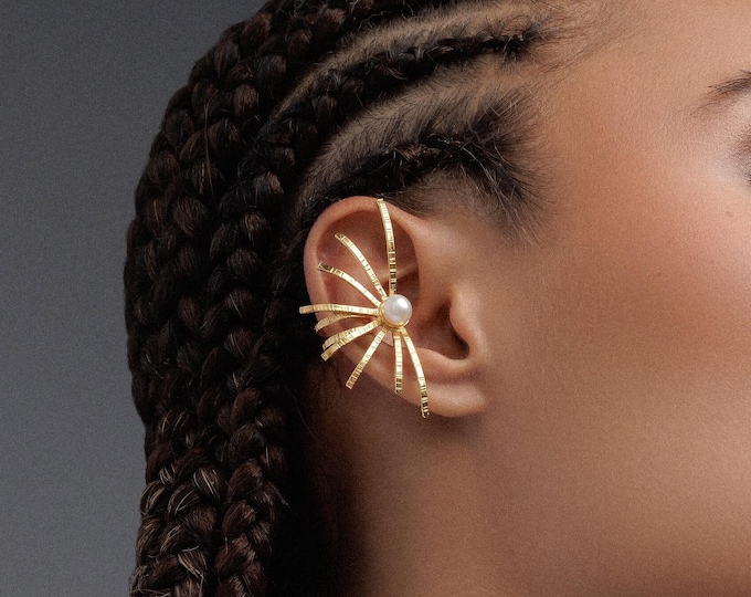 Sterling Silver Spider Ear Cuff: Pearl Steampunk Earcuff, No Piercing