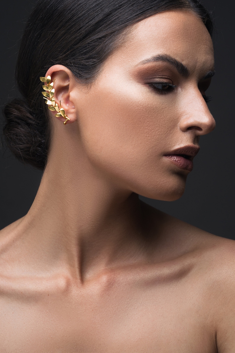 Silver ear cuff no piercing ear climber earring statement Etsy