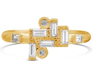 Baguette Alternative Engagement Ring in 14k/18k Gold