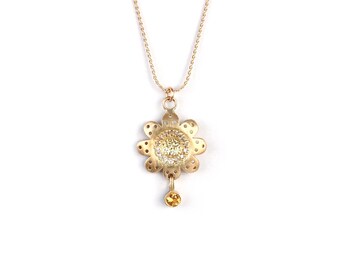 Diamonds  Yellow Sapphire set in 18k Gold Floral Necklace
