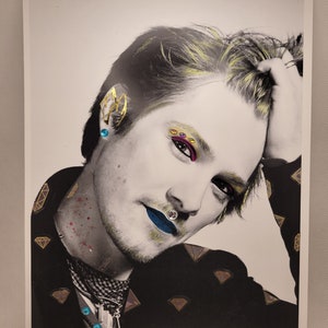 TaylorHanson/Print/Black&Out/Wallart/Art/101/2x81/2