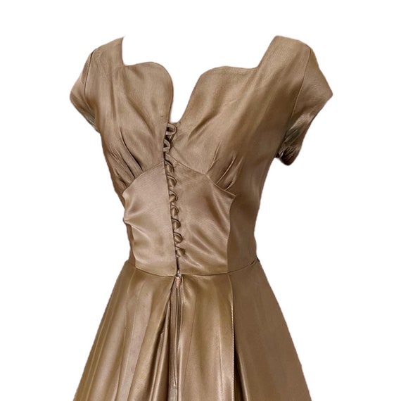 M 40s 50s Vintage Dress Taupe Tan Brown Full Skir… - image 2