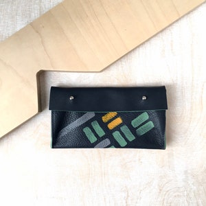 Carteira / bolsa de couro de bezerro marinho com bolso com zíper e seção interna para cartão / bordas verdes menta / bolsa dobrável / carteira de origami