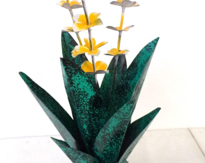 Featured listing image: Beautiful Large 29" Tall Greenish Agave with 3 Stems of Yellowish Flowers Above. Metal Yard Art. Free Shipping.