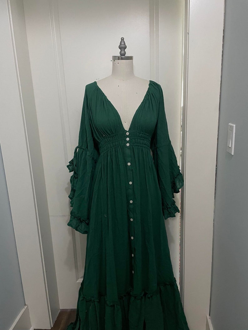 Gown Ready to Ship Stock 