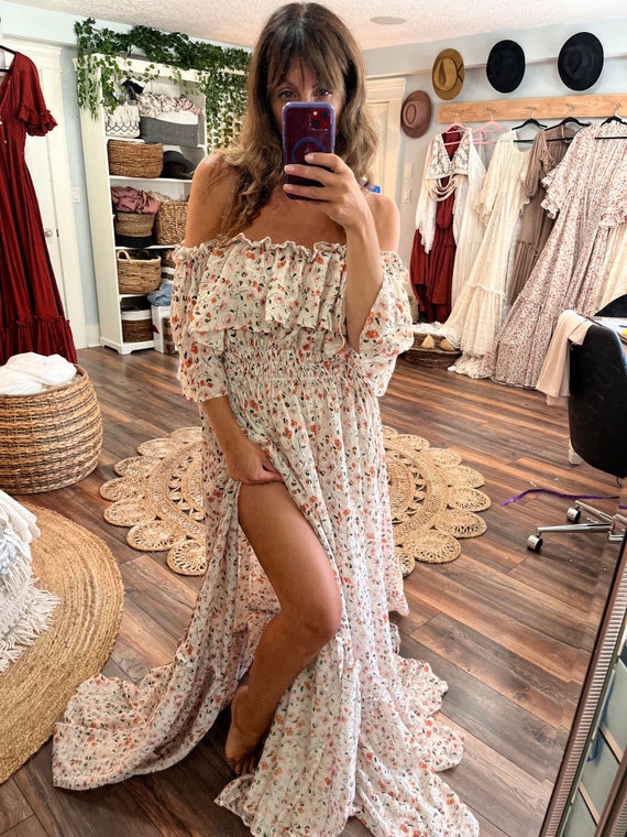 Pre-order: the Show off Those Shoulders Dress in Crinkle - Etsy Israel