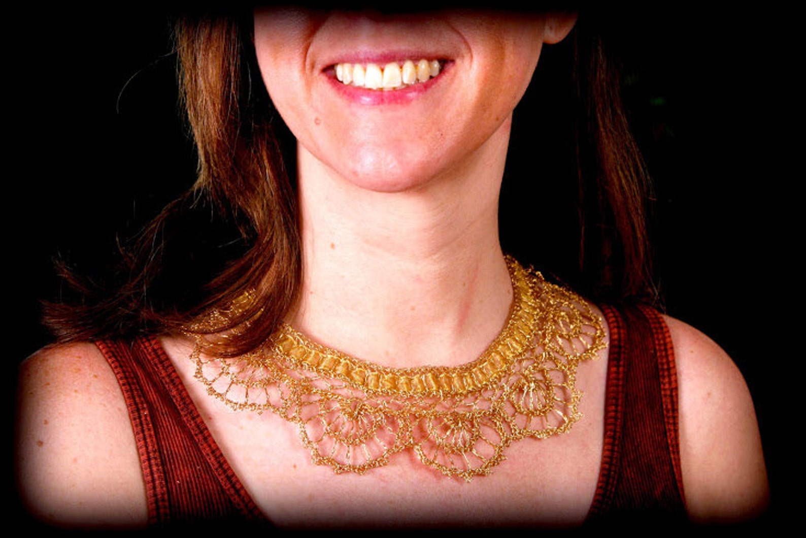 Gold wire necklace Clearance