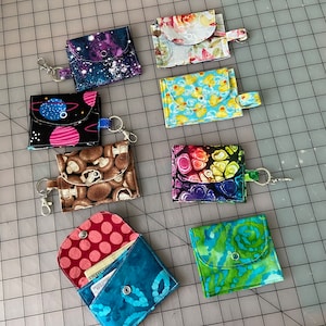 Keychain wallet