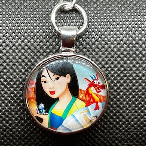 MULAN Keychain Keyring Disney Gift  Disney Princess