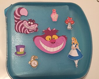 Disney Pin Parks Alice in Wonderland Trading Neck Lanyard Starter Set w// 4 Pins
