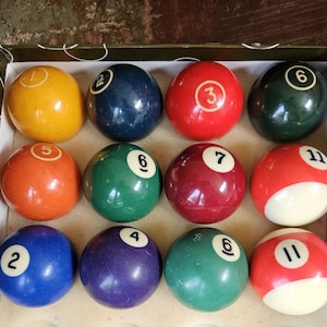 Vintage Billiard Ball Craft Supply Lot | 12 Ringed Font & Serif Pool Balls | Game Room Decor