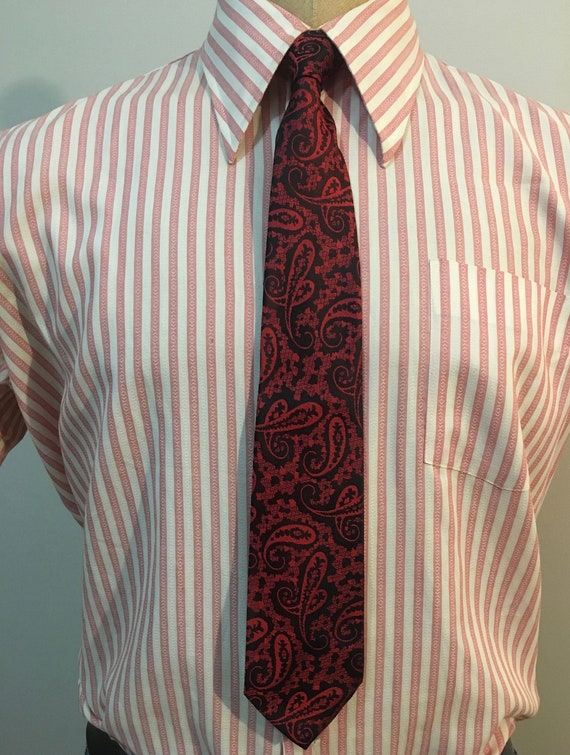 Vintage MENS Macrae red & black jacquard woven pa… - image 3