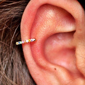 Rainbow Cz Ear Cuff geen piercing, Earcuff oorbellen, sierlijke gouden oor manchet, verjaardagscadeau voor vrouwen, veelkleurige nep piercings