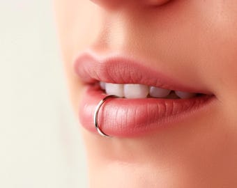 Piercing finto al labbro, piercing finto al labbro, piercing all'anello al labbro, gioielli per il corpo in stile Boho Festival, regalo per uomo o donna