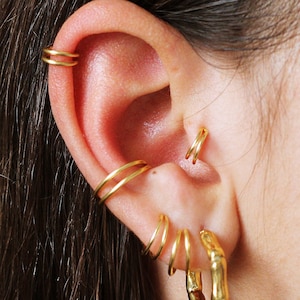 Orecchino doppio trago, cerchio a conchiglia, piercing al trago in oro, orecchino con elica anteriore, cerchio a doppia cartilagine, piercing a conchiglia, piercing al trago
