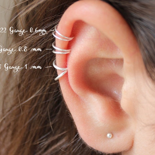 kom tot rust galerij heden Tiny Helix Piercing Helix Earring Hoop Cartilage Hoop Helix | Etsy