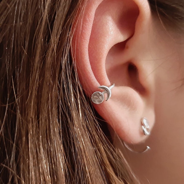 Moon Phases Conch Hoop, Celestial Conch Piercing 14 gauge, Conch Hoop Earring, Helix Earring,  Cartilage Hoop , Gift Idea Present for Her