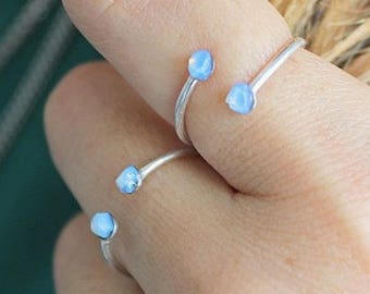 Rainbow Moonstone Ring,BEST FRIEND GIFT, Moonstone, Moonstone Ring, Stacking Rings, Moon Child Gift, Moonstone Stackable Ring,Moon Boho Ring