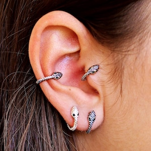 16,18,20, 22 Gauge Tragus Earring,  Gold Tragus Piercing, Sterling Silver Piercing Tragus, Snake Huggie Hoop Earrings, Gift for Her