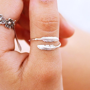Anillo de pluma de plata esterlina para el pulgar, anillo bohemio ajustable