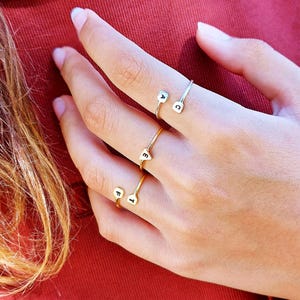 Tiny Initial Ring,Personalized Stacking Rings, Initial stacking RING, Stackable Name Rings, Personalized Jewelry, Initial, Bridesmaid Gift imagem 6