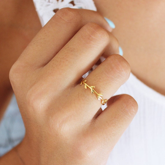 Shop Finger Ring for Women @ Best price | Minimal rings – Blinglane