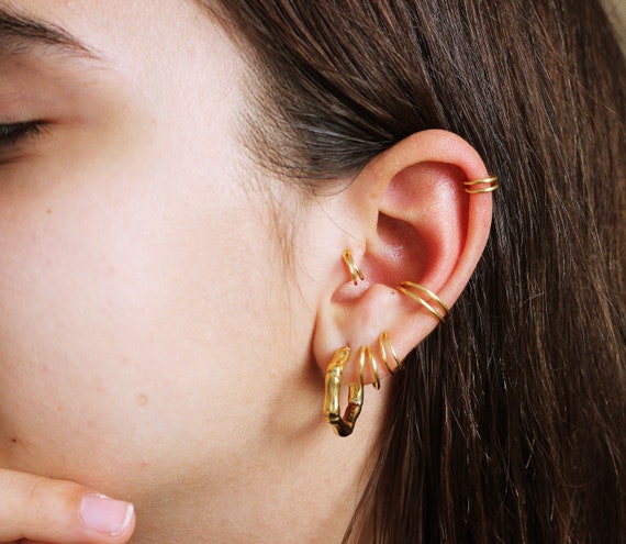 Double Hoop Helix Earring Gold – TinyBox Jewelry