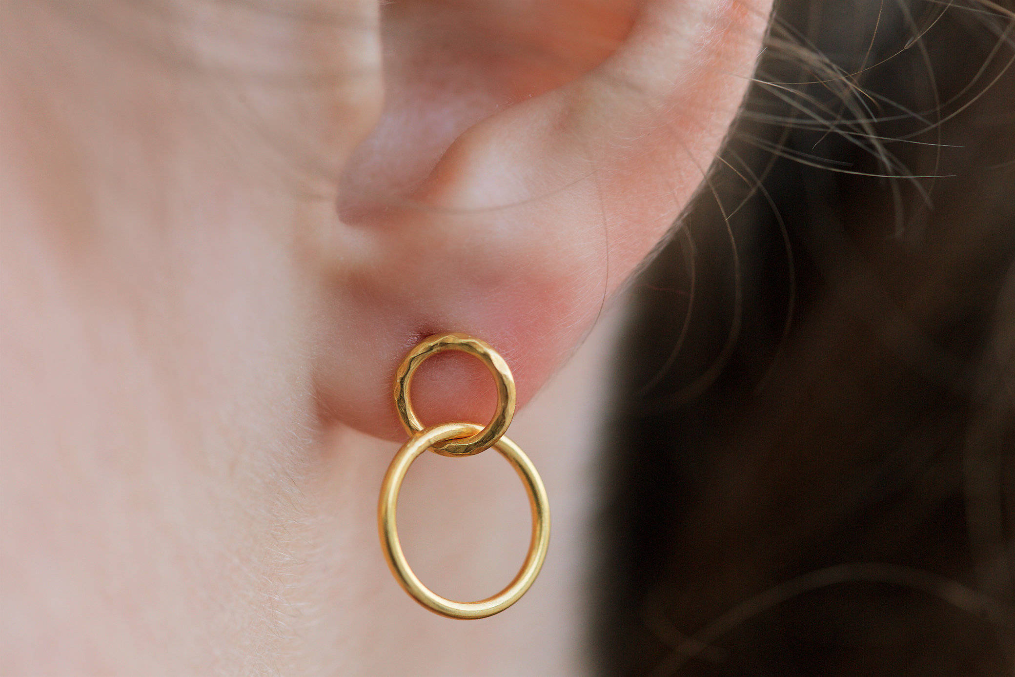 Small double hoop earrings Clearance