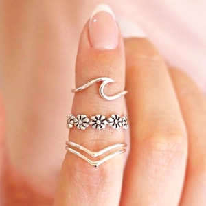 Vågformad knogaring, sterlingsilverring, midi-ring, havsring, present till henne, brudtärnepresent till strandbröllop, nätt minimalistisk ring