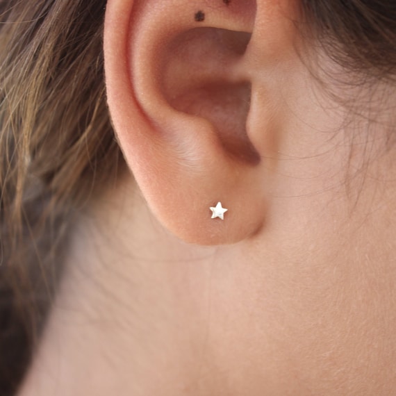 Tiny Star Studs, Star Stud Earrings, Minimal Sterling Silver Studs, Dainty  Celestial Earrings, Gold Earrings, Tiny Stud,celestial Small Stud - Etsy