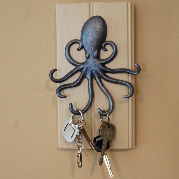 Octopus Wall Hooks Wall Hanging in Silver/blue on Cream Wall Key Holder, Key  Ring Rack, Jewelry Hooks Ready to Ship Christmas Gift 